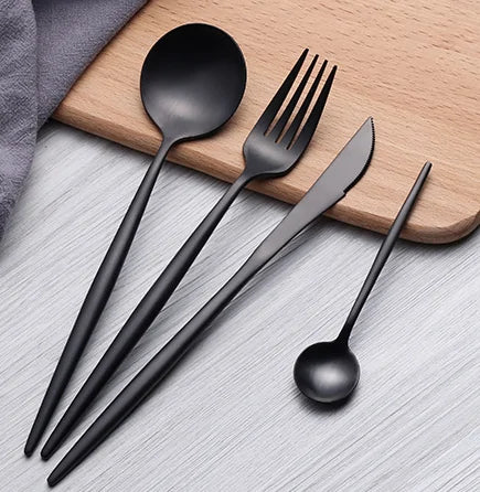 Complete Tableware Set